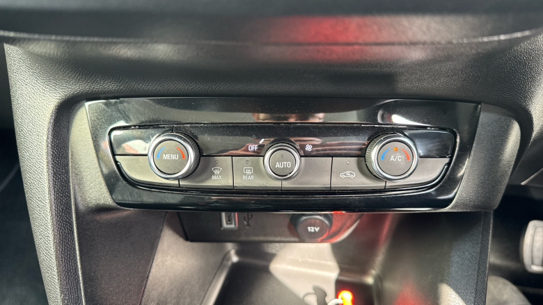 Vauxhall Corsa 100kW Design 50kWh 5dr Auto Electric Hatchback